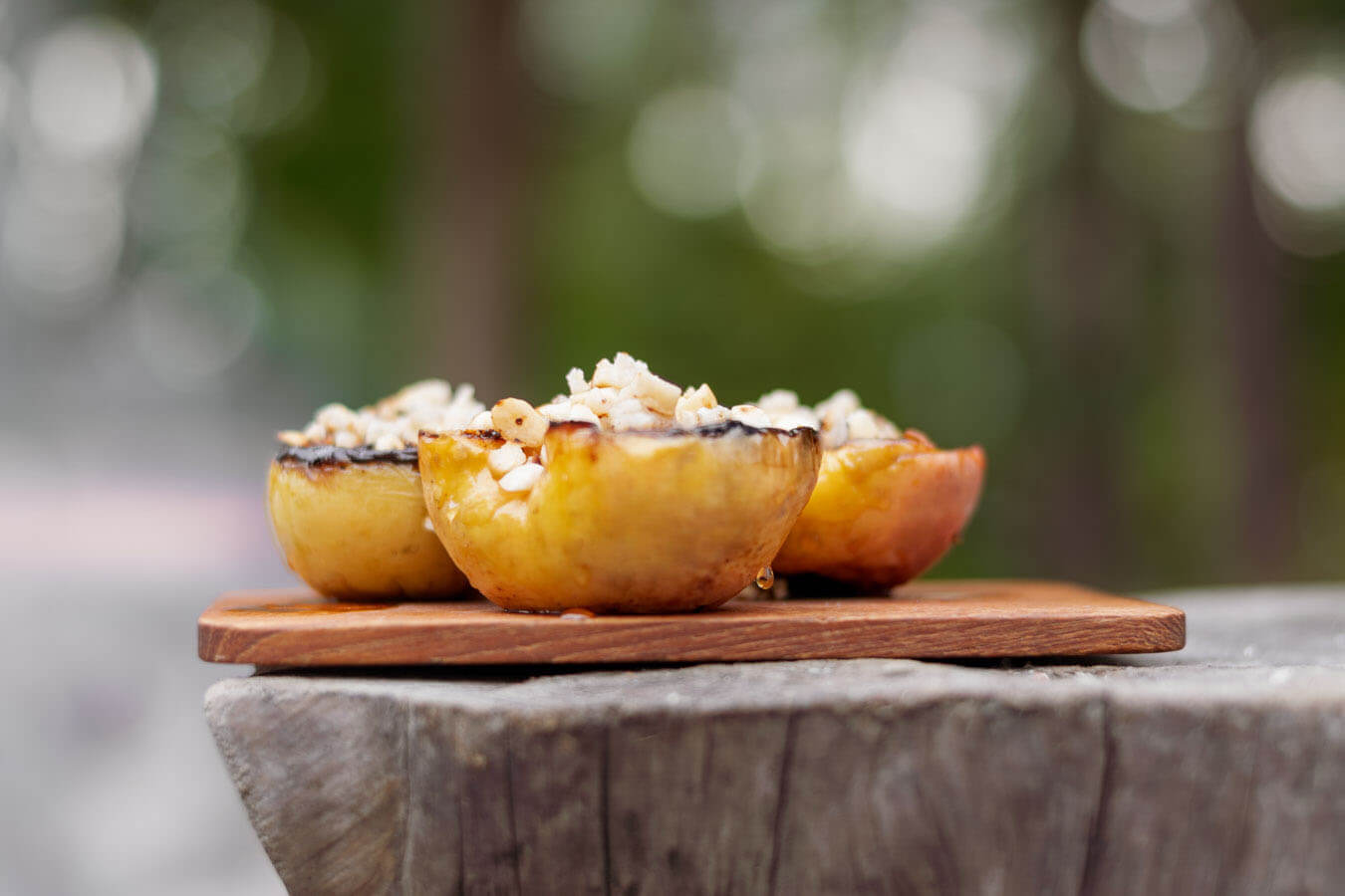 Stekta äpplen med mandelmassa