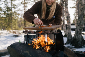 Renskavspanna över öppen eld