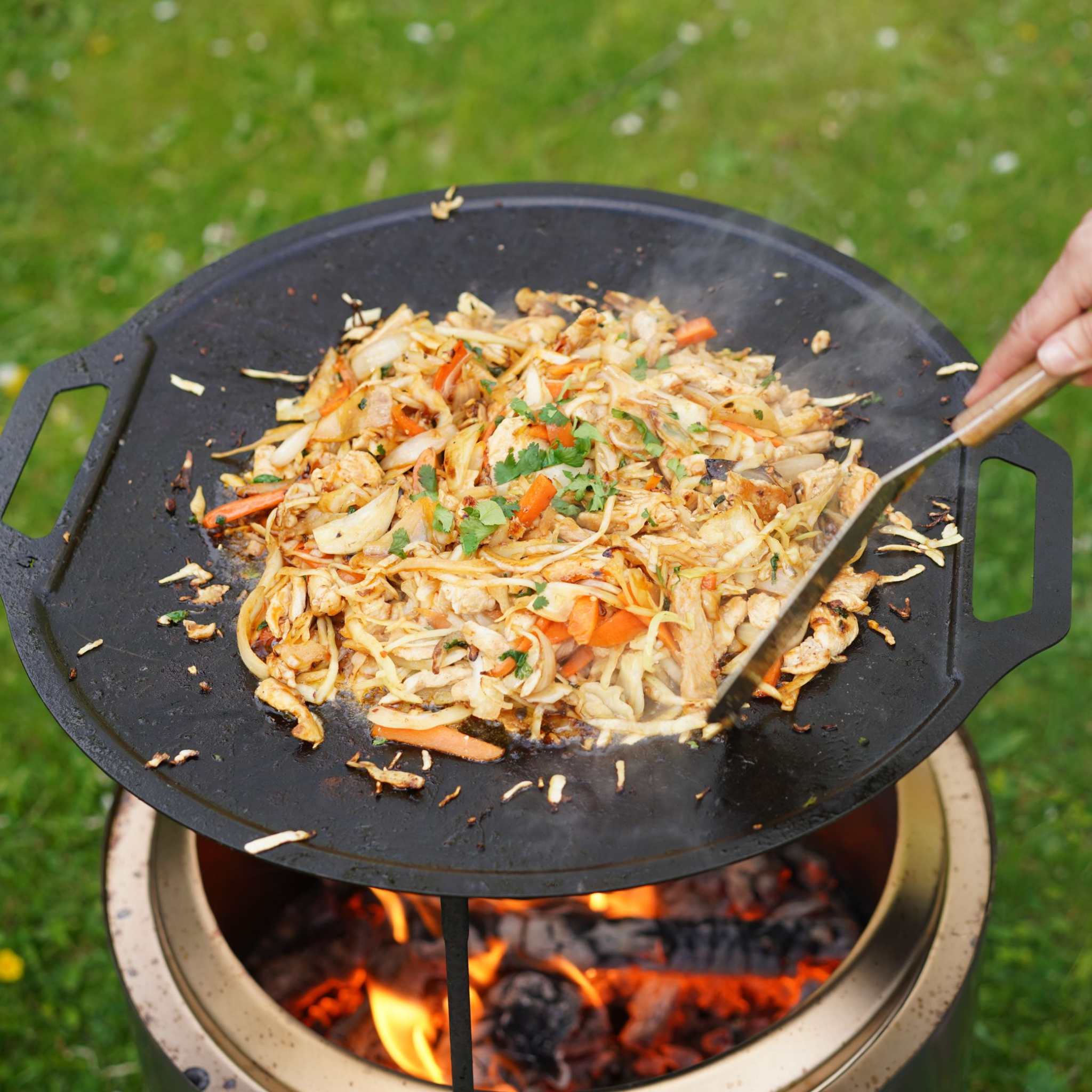 Paket Dalum 50 stekhäll x Solo Stove Bonfire 2.0