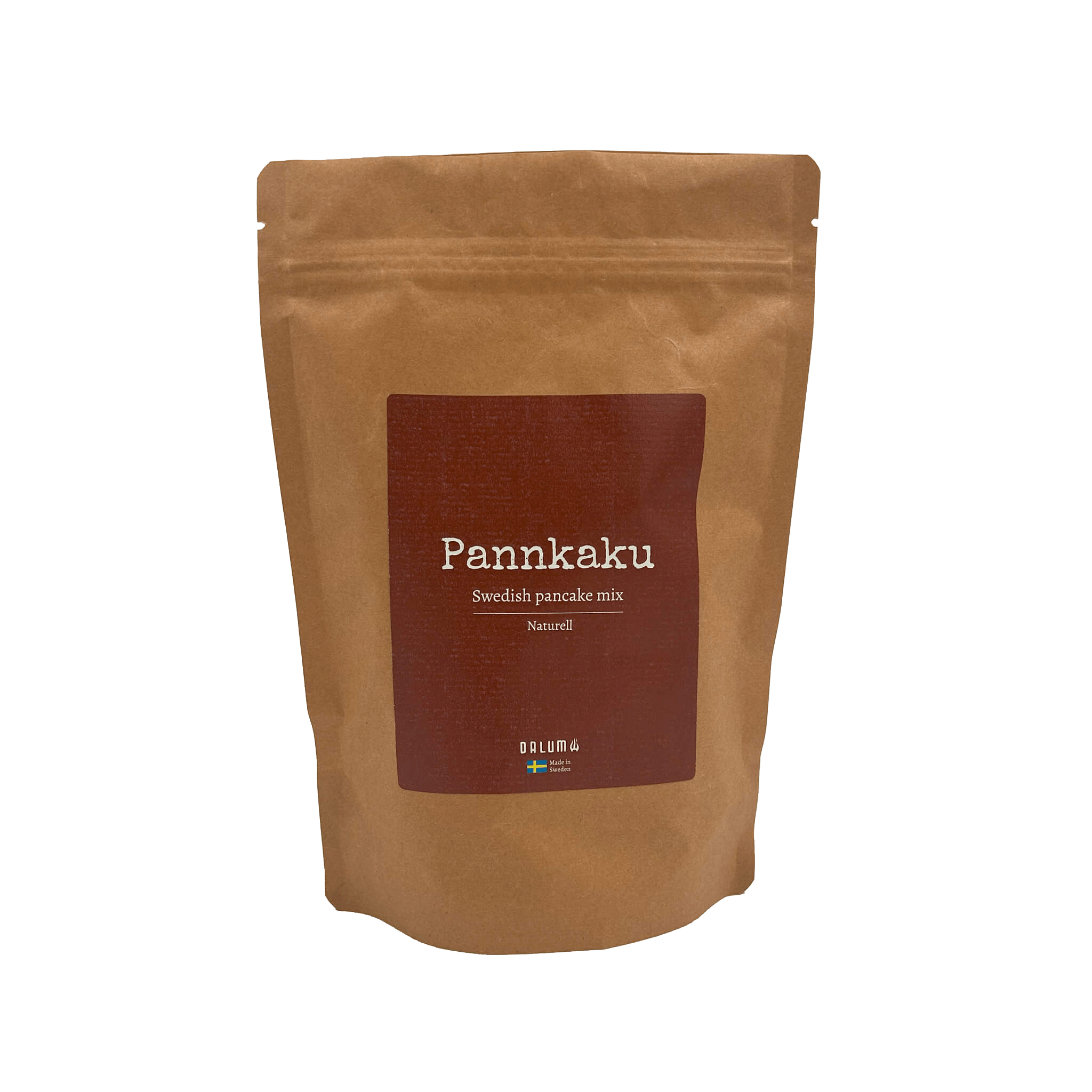Pannkaksmix Pannkaku Naturell i brun papperspåse med mörkbrun etikett och vit text.
