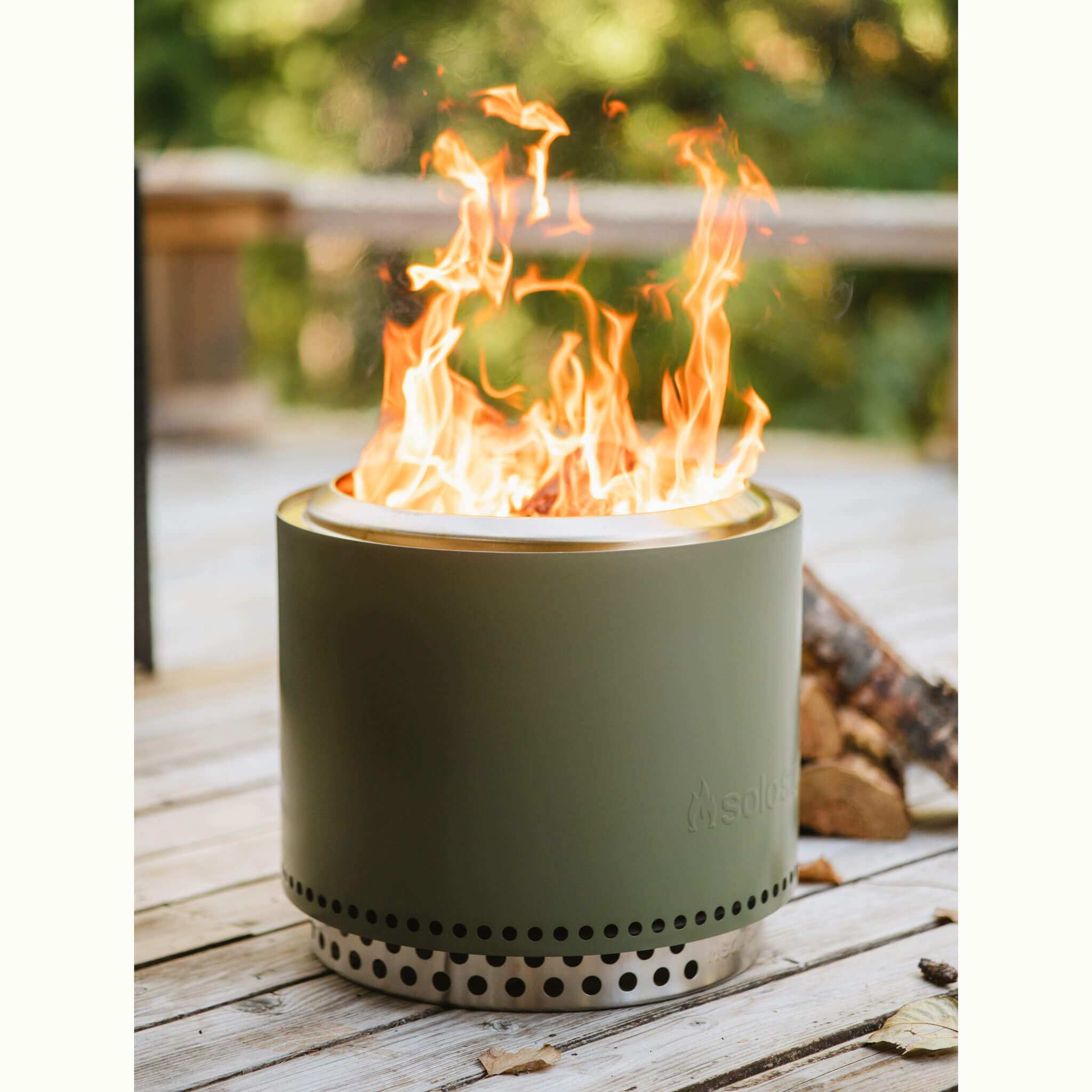 The Solo Stove Bonfire 2.0 - Perfect for outdoor cooking on the